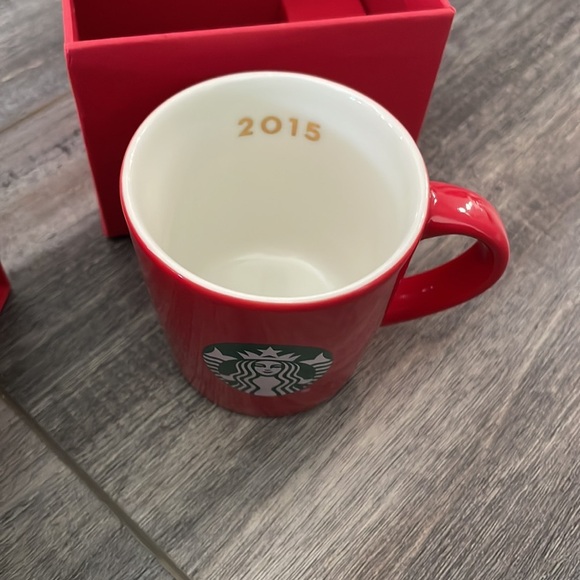 Starbucks Mini Holiday Collection 2015 Cherry red - Picture 4 of 6